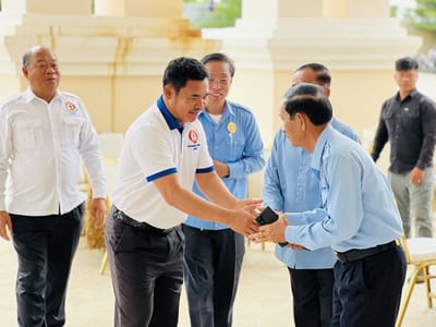 柬埔寨卜迭棉芷省波贝市举行仪式 748名新成员加入人民党