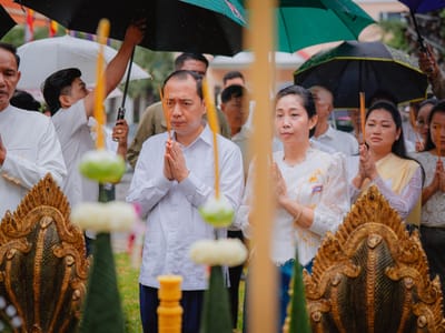 柬埔寨新闻部举行毗湿奴与因陀罗黛维雕像揭幕仪式