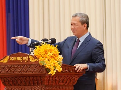 柬埔寨政府计划将公立学校每日学习时间延长至6小时