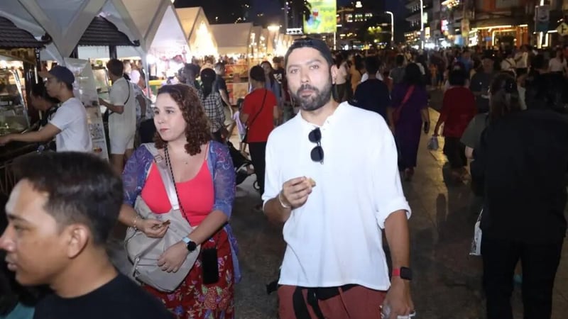柬埔寨免签行｜炸蛇？炸蝙蝠？玩转夜市尝遍奇葩美食！