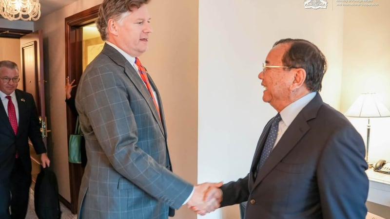 柬埔寨副首相巴速坤在纽约会见美国副国务卿