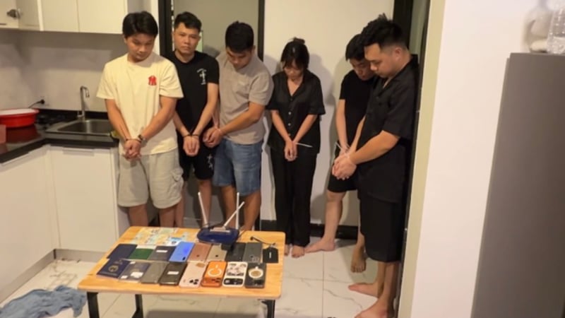 金边玛卡拉区一电诈被捣毁，9名外国人被捕！